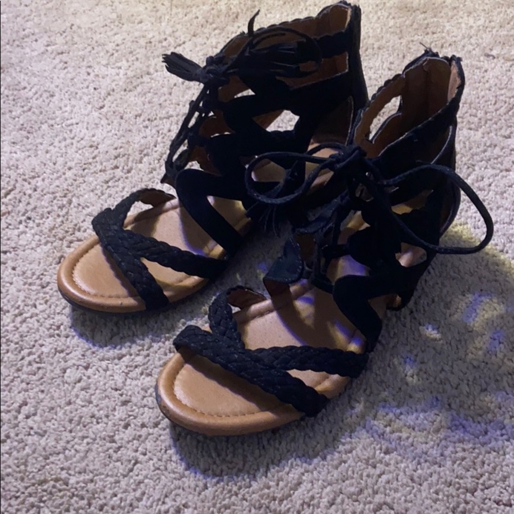 ankle high zip up/tie sandals